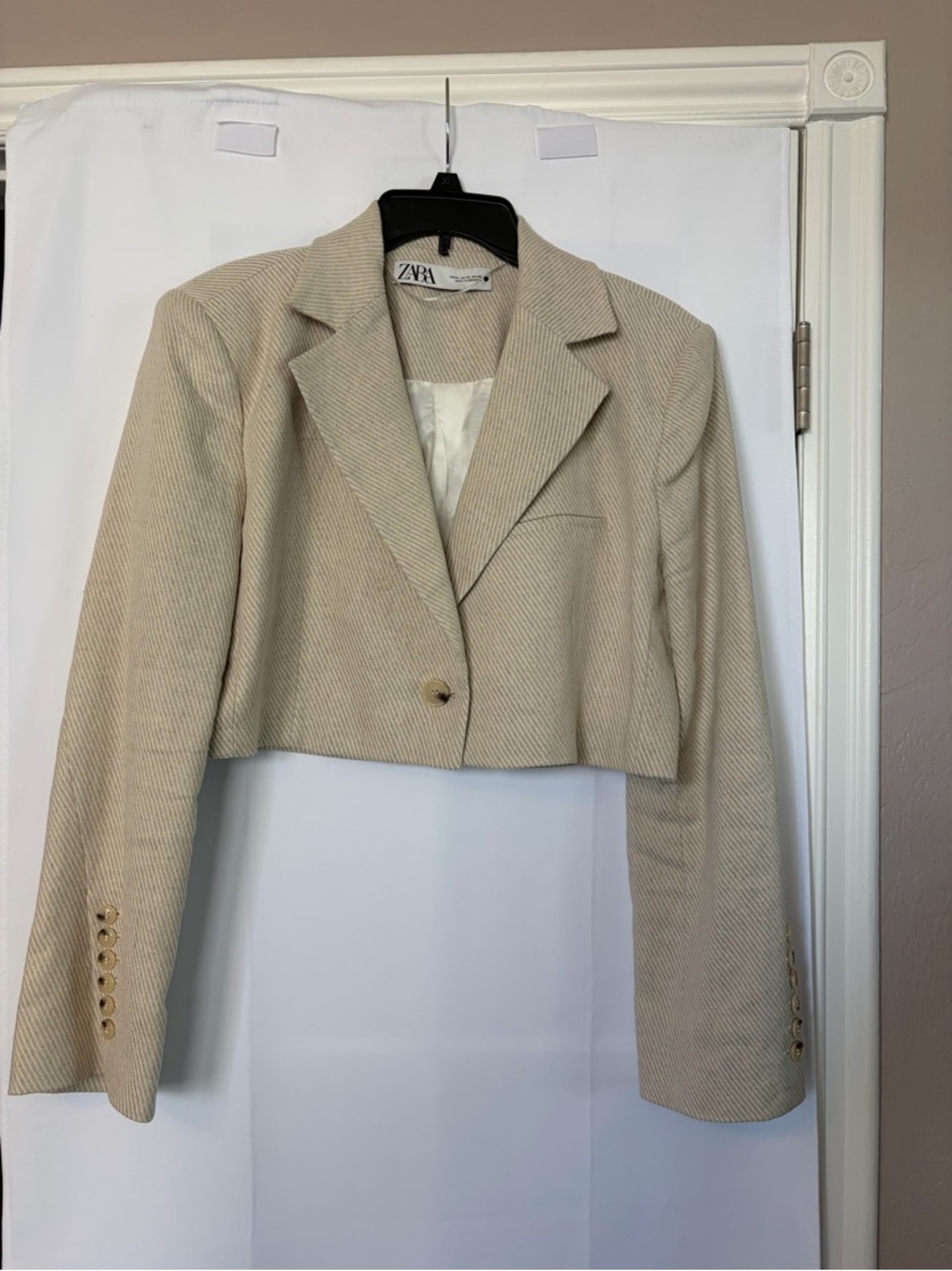 Zara limited edition striped cropped blazer size‎ xl